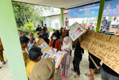 Geruduk Kantor DLH, Warga Penyengat Olak Desak Izin Stockpile Dicabut