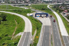 Berkendara di Jalan Tol Harus Fokus, Hindari 5 Kebiasaan Berbahaya Ini