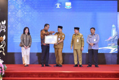 Wali Kota Maulana Raih Penghargaan Dari Menteri Hukum RI Atas Dukungan Hadirnya Pos Bantuan Hukum di Semua