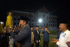 Lepas Pawai Takbir Iduladha, Bupati M. Syukur: Jangan Ugal-ugalan