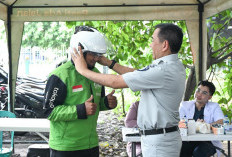 Kolaborasi Budaya Safety di Jalan Raya, Jasa Raharja Hadir di Tengah Komunitas Ojol Rawa Buaya, Jakarta