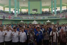 Hadir di UIN STS Jambi, Menteri HAM Perkokoh 2.500 Mahasiswa Jadi Penggiat HAM