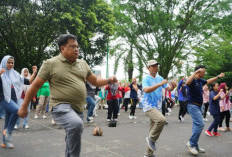 Ciptakan Lingkungan Bersih, Pemkab Merangin Gelar Goro dan Senam Bersama Lintas OPD