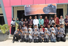 Bekali Siswa SMK Hadapi Era Digital, UNJA Latih Skill Fotografi Food Stylist