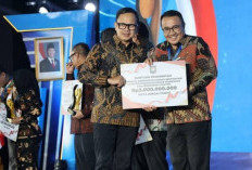 Berhasil Tekan Kemiskinan-Stunting, Wako Alfin Terima Penghargaan dan Bonus Insentif Fiskal Rp 3 M