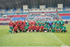 Memang Mantap Gubernur Al Haris, Hattrick-nya Bawa Jambi Mantap Ungguli Pers FC di Stadion Swarnabhumi 
