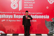 Kanwil Kemenkum Jambi Hadiri Upacara Penurunan Bendera HUT ke-81 Kemerdekaan RI 