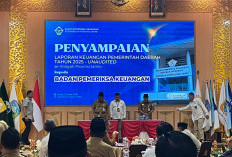 Pimpin Penyerahan LKPD 12 Pemda di Jambi ke BPK, Wagub Sani : Bentuk Transparansi Pertanggungjawaban Uang Raky