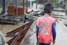 Banjir Kepung Tanjabtim, Warga Jati Mulyo Mengungsi dan Sekolah Laksanakan Daring