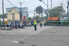 Peringatan Detik-Detik Proklamasi RI ke-81, Aktivitas Berkendara Dihentikan