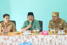 Bupati Anwar Sadat Turun Langsung Salurkan Bantuan untuk Terdampak Puting Beliung di Desa Pematang Buluh