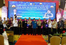 Wagub Sani: Natal Mengajarkan Makna Kasih dan Pengabdian Tanpa Pamrih