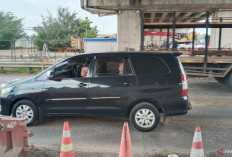 Macet di Hari Pertama Karena Truk Patah As Roda, Exit Tol Betung Mulai Lancar