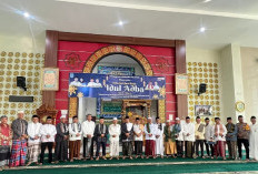 Wabup A. Khafidh Shalat Id di Baitul Makmur, Ajak Masyarakat Teladani Semangat Berkurban 
