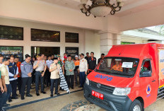 Al Haris Lepas 25 Truk Bantuan dan Rp 2,5 Miliar Donasi Provinsi Jambi untuk Korban Bencana Aceh, Sumut,Sumbar