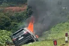 Kecelakaan Maut di Bungo, Mobil Terbakar, Dua Pemotor Meninggal di Tempat