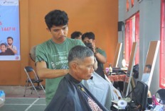 Berdayakan Warga Lokal, PEP Sangasanga Field dan PHSS Gelar Program CurTis: Cukur Gratis Jelang Idulfitri 