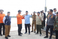 Bupati Anwar Sadat dan Kapolres Tinjau Langsung Pencarian Dua Korban Hilang di Sungai Landak