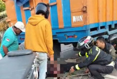 Lakalantas di Muaro Jambi, Pengendara Motor Tewas Usai Tabrak Truk Mogok di Badan Jalan