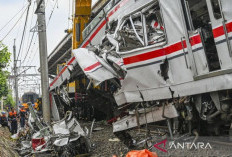 Satu Korban Tewas Kecelakaan KA Argo Bromo Anggrek dan KRL Commuter Line Asal Jambi 