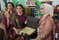 Produk Kriya Binaan PTPN IV PalmCo Curi Perhatian Ibu Wapres Selvi Gibran di Kriyanusa 2026