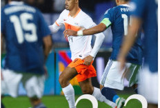 Sempat Tertinggal Dua Gol, Timnas Belanda Tampil Pantang Menyerah Imbangi Yunani 2-2