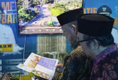 Tinjau Stan Kominfo, Wabup A. Khafidh: Teruslah Berinovasi dan Suguhkan Berita Semangat Membangun