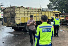Kecelakaan Beruntun Tiga Truk di Lingkar Selatan, Satu Sopir Tewas