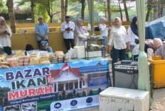 Pemkab Merangin Gelar Gerakan Pasar Murah di Bangko, Warga Berjubel Rebut Sembako Murah