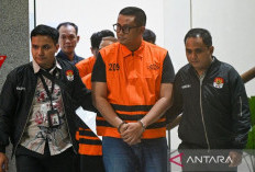 Terjaring OTT, KPK Tetapkan Bupati Klaten Hamenang Wajar Ismoyo Jadi Tersangka