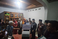 Ketua RT Wafat, Pemkot Jambi dan BPJS Ketenagakerjaan Serahkan Santunan Rp102 Juta