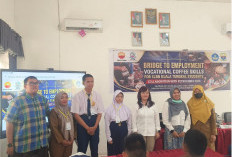 Lewat 'Bridge to Employment', SKK Migas-PetroChina Bekali Siswa dan Alumni SLBN Kuala Tungkal Jadi Barista