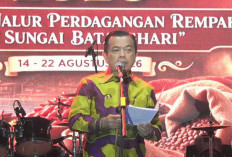 Karhutla Picu Kabut Asap di Jambi, Gubernur Al Haris Siapkan Kebijakan Sekolah 
