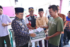 Wali Kota Maulana Temui Korban Kebakaran di Kenali Besar, Serahkan Bantuan dan Sampaikan Imbauan