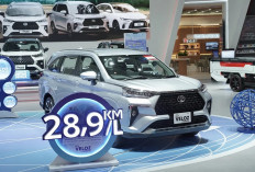 Toyota Veloz Hybrid EV Sabet Gelar Car of The Year 2026 di Otomotif Award 2026
