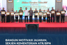 Bangun Motivasi Jajaran, Sekjen Kementerian ATR/BPN Beri Penghargaan kepada Satker Pengelola Kearsipan Terbaik