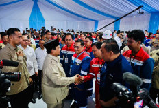 Presiden Prabowo Groundbreaking Proyek Hilirisasi di Cilacap: Kaji Terus Teknologi, Utamakan Rakyat!