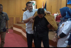 Bupati M. Syukur Tegaskan Pemkab Merangin Tidak Anti Kritik dan Minta Pers Tetap Profesional