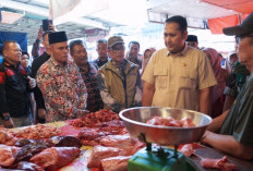Bupati M. Syukur Pimpin Sidak Pasar, Harga Sembako Terpantau Stabil