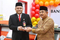 Bupati Anwar Sadat Pimpin Upacara HUT ke-63 Bank Jambi di Kuala Tungkal