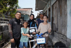 BRI Peduli Beri Sepeda dan Perlengkapan Sekolah untuk Siswa SD