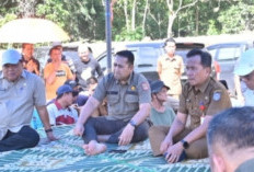 Gelar Rapat Terbuka di Bawah Tenda, Bupati M Syukur Libatkan Masyarakat Persiapkan MTQ ke-52