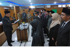 Wabup Katamso Lantik 16 Pejabat di Lingkup Pemkab Tanjab Barat, Berikut Nama-Namanya