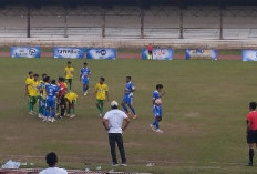 Panas Sejak Kick Off, FC Koja vs Muaro Jambi Masih Imbang di Babak Pertama