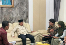 Terima Pendataan BPS, Bupati Tanjab Barat Imbau Masyarakat Sukseskan Sensus Ekonomi 2026